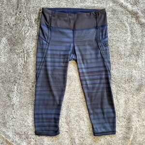 Lululemon Run Top Speed Crop 17" Sz 4